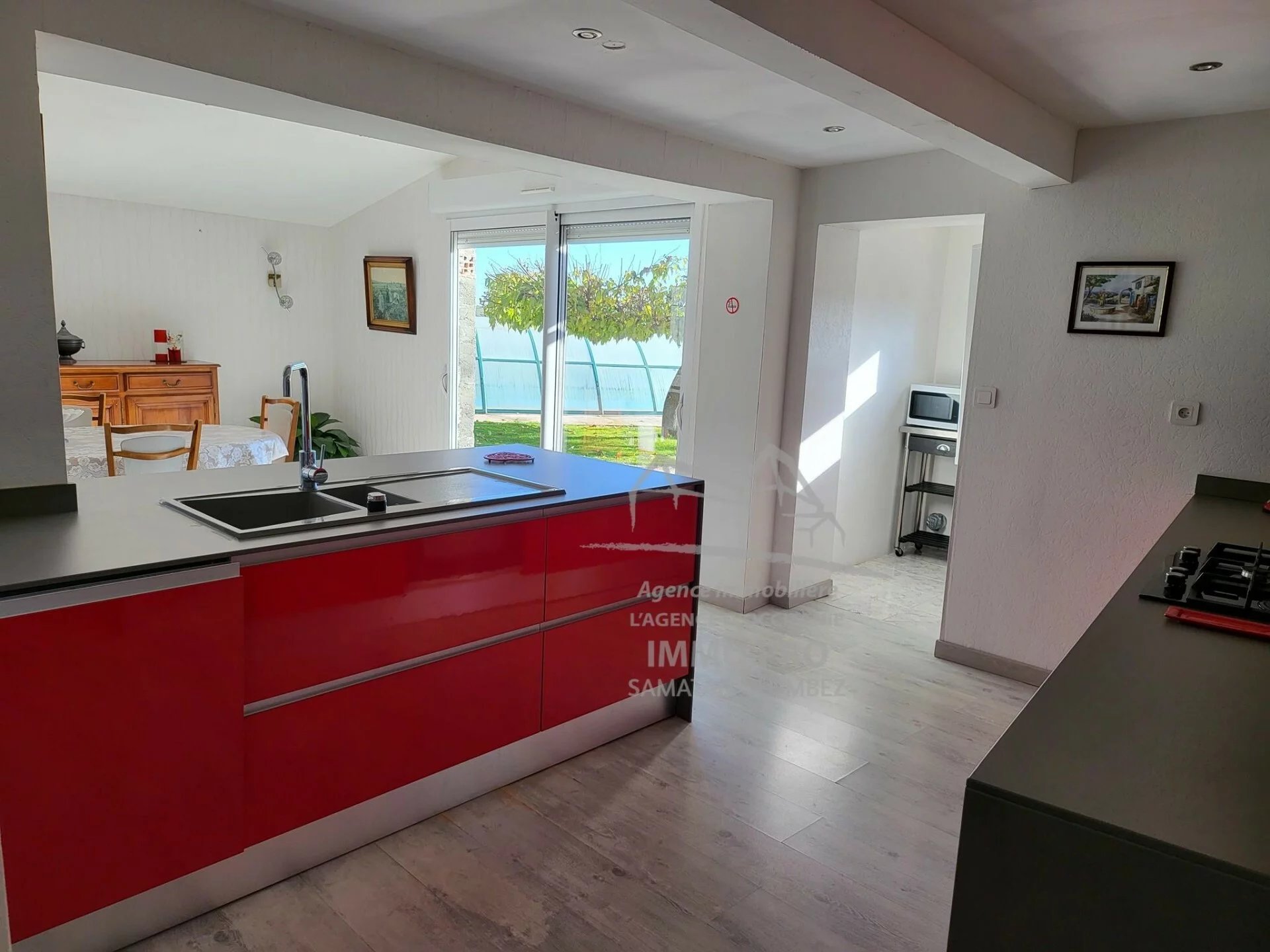 270m² of HOUSE and GÎTE with VIEW ON THE PYRÉNÉES