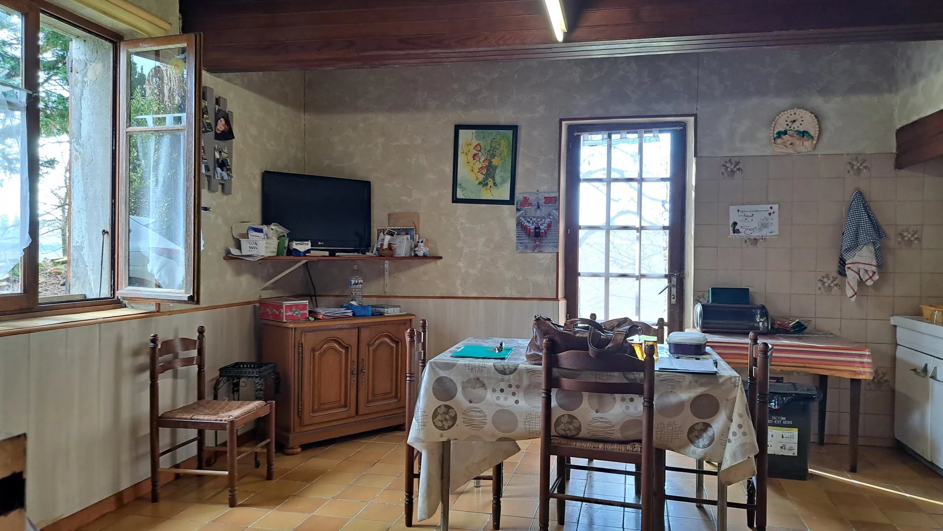 FERME A RENOVER AVEC 4,5 HECTARES