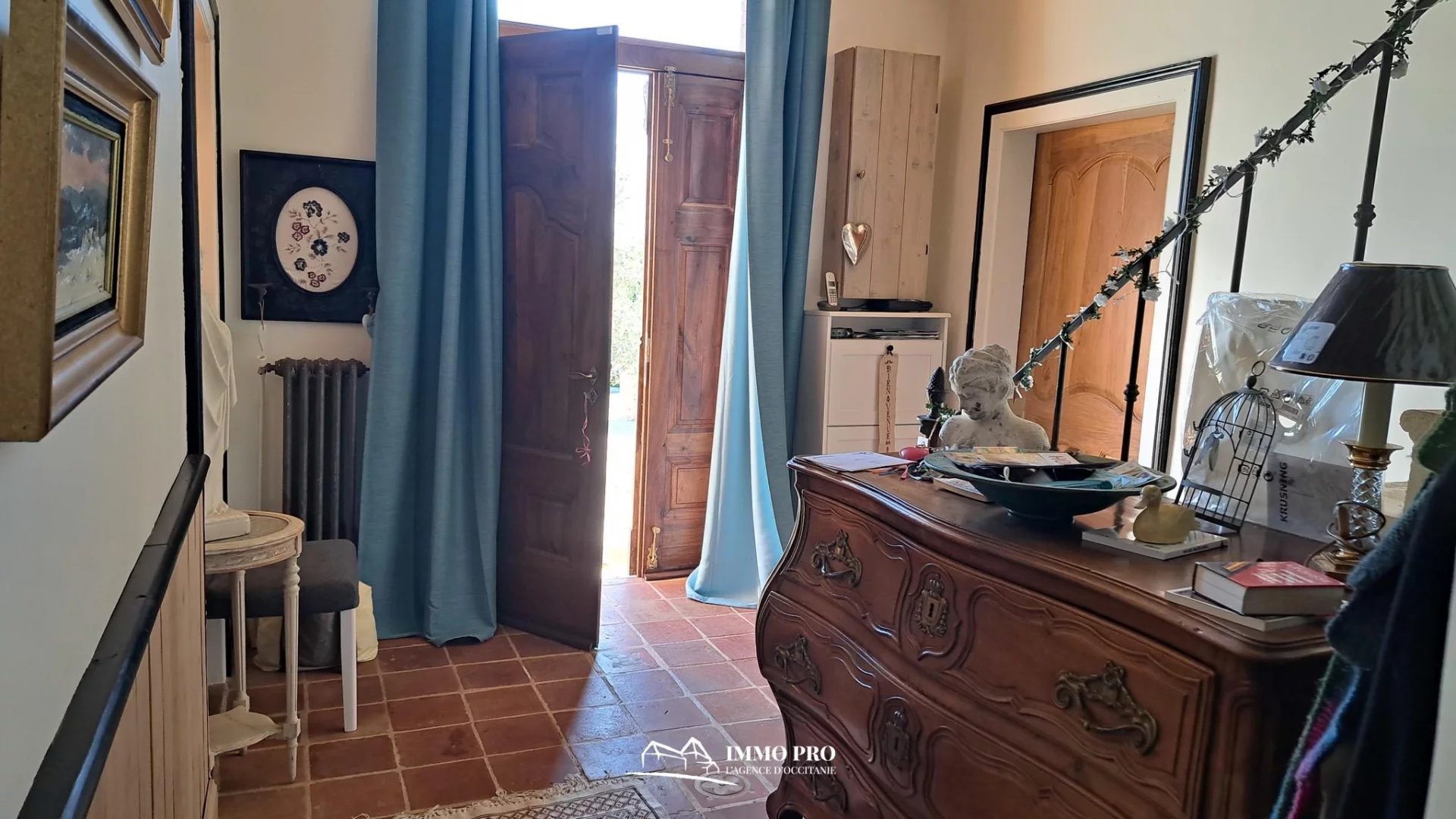 CHARMING RENOVATED HOUSE – VIEW PYRENEES