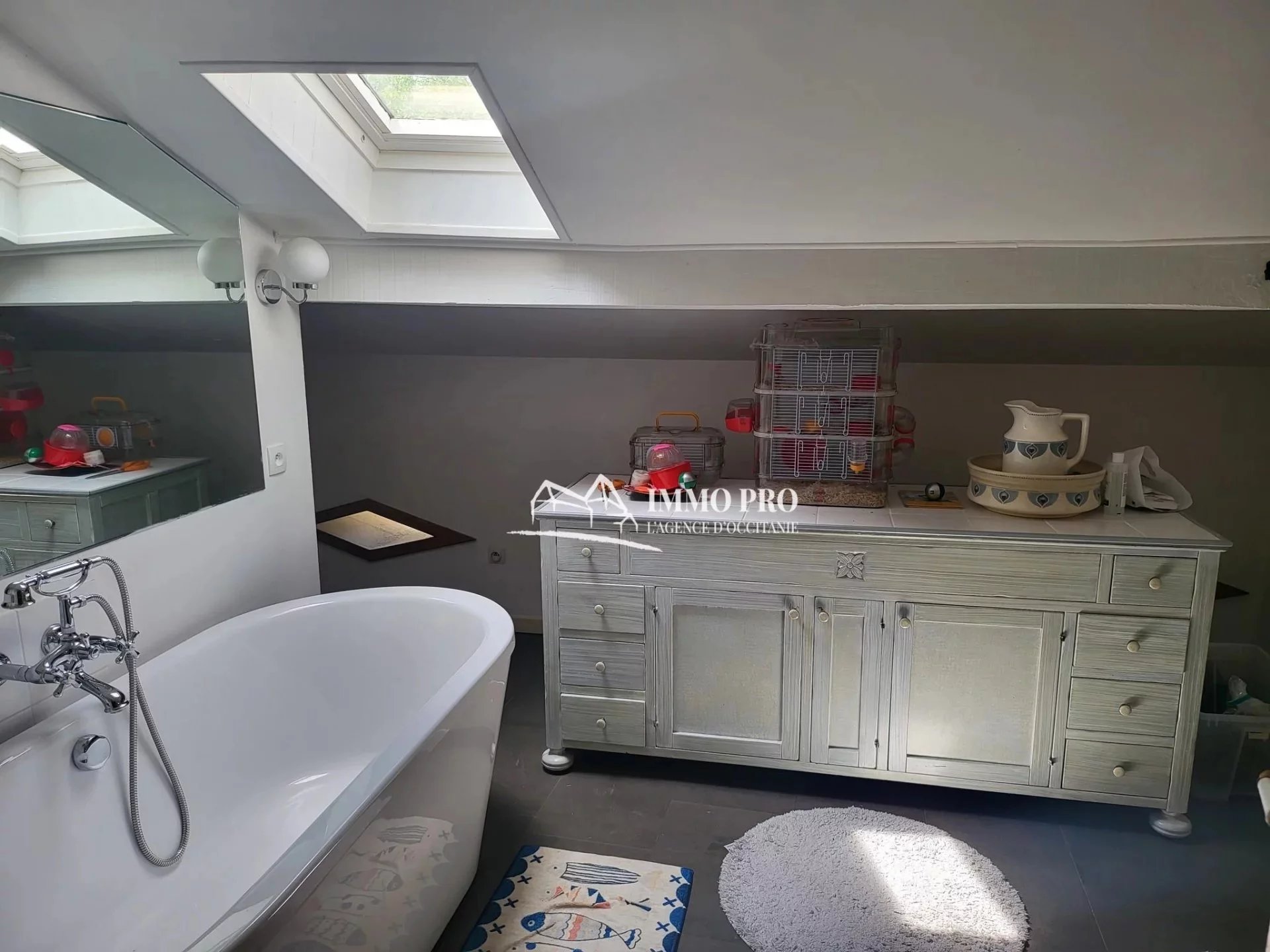 MAISON DE CAMPAGNE   SUPERBE ENDROIT