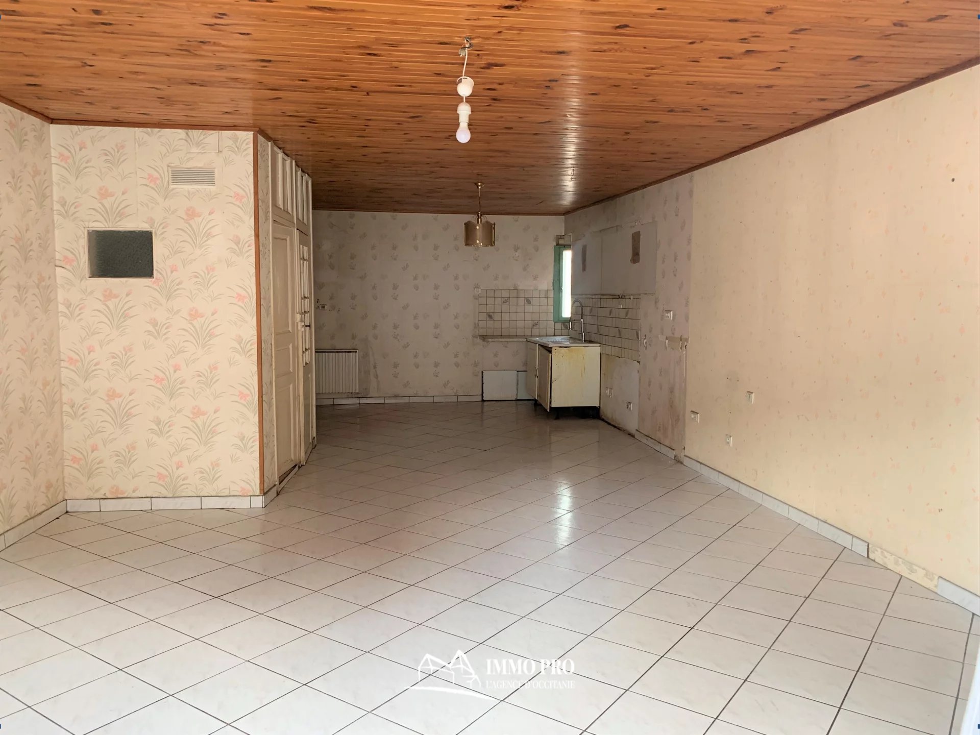 MAISON DE VILLE – COMMODITES A PIED