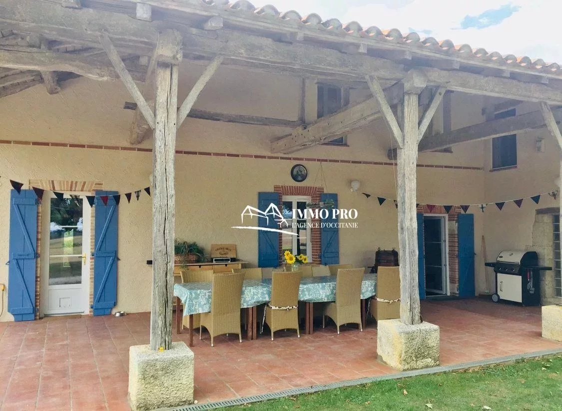 MAISON DE CAMPAGNE   SUPERBE ENDROIT