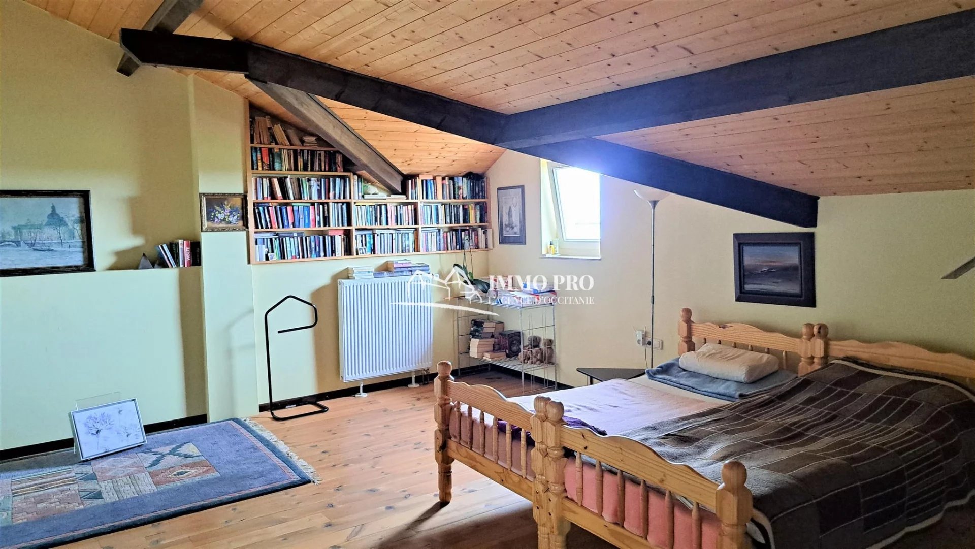 EXCEPTIONAL SITE with PYRENEES VIEW on 2.6HA + GITE
