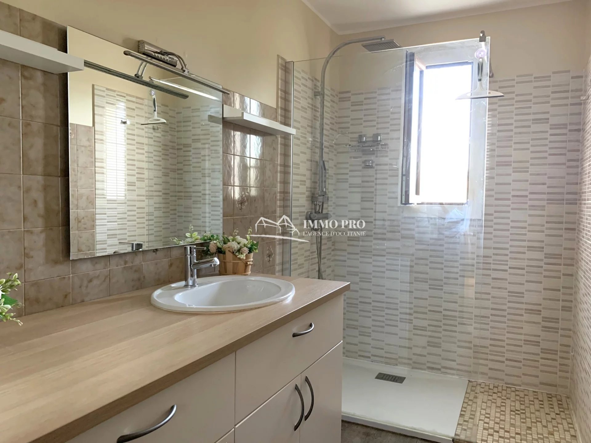 4117f72c208cb1e6d4455d31bbc38124_2713ee11e9_1920-original-83472 Maison de campagne rénovée – Plain-Pied