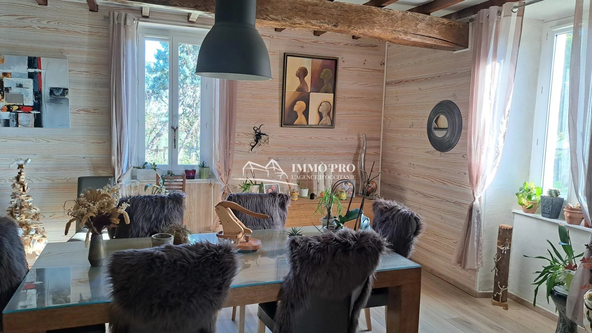 4616d7b5dff3852e80d07f50c0191021_69cf260c28_1920-original-83510 Beautiful renovation on 7 HA on the hillsides