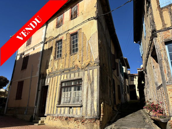 Maison de ville à rénover totalement
