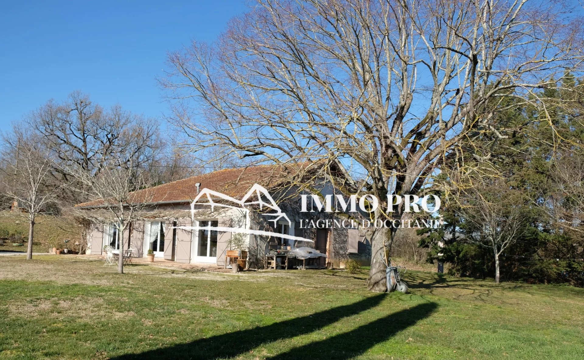 Maison de Campagne  CHARME avec piscine