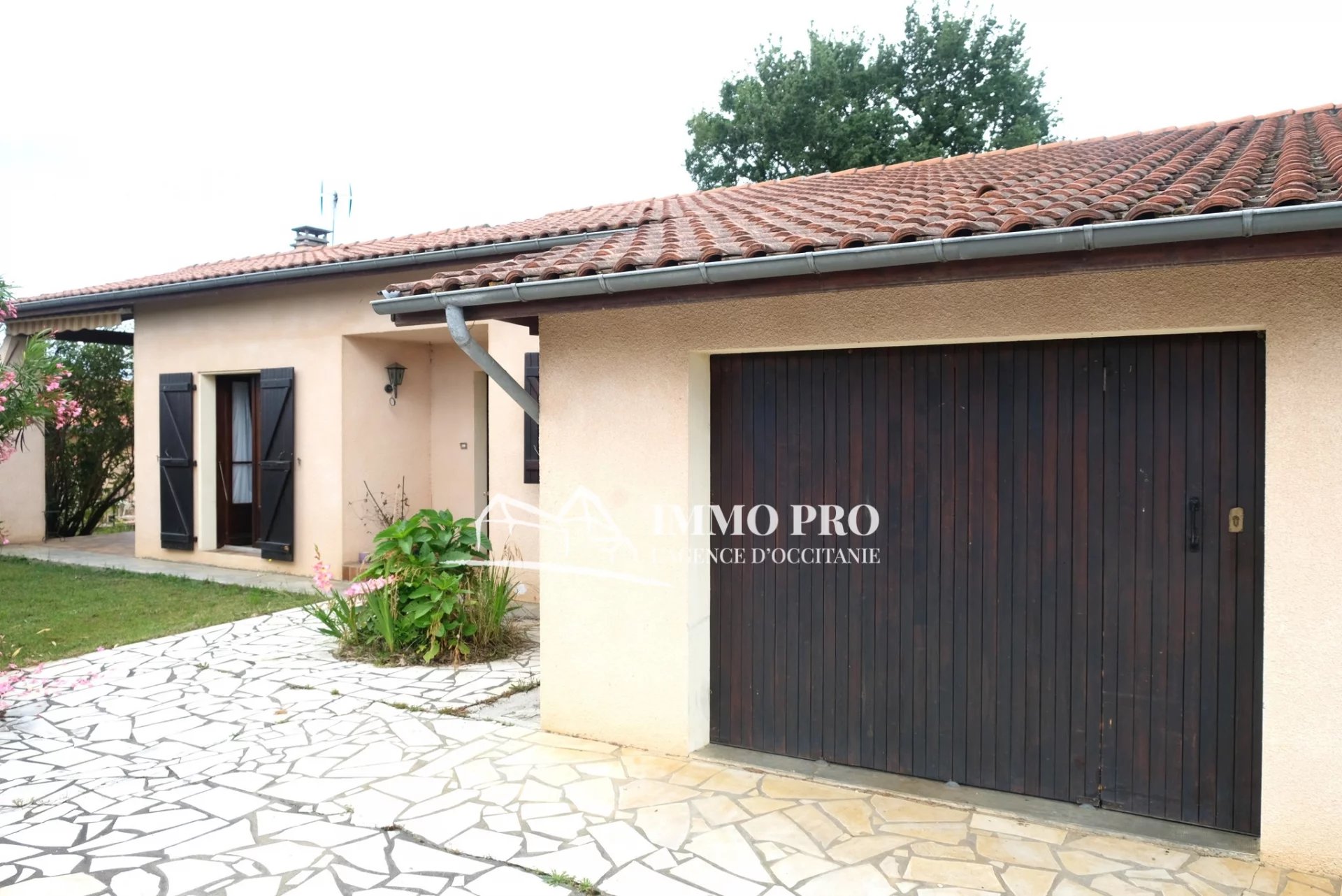 VILLA Samatan Proche des Commodités