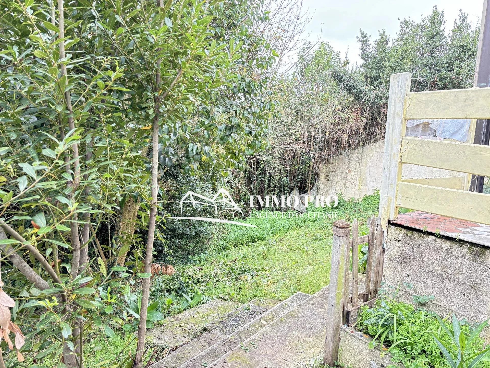 1df70c3a0c20f92845b33a23fd7d34bb_5fd2aab60f_1920-original-82560 One-Level house with Garden and Double Garage