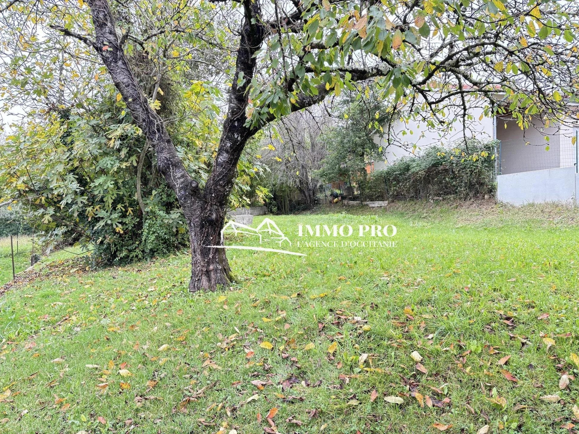 Maison proche commodités – Jardin & GRAND Garage