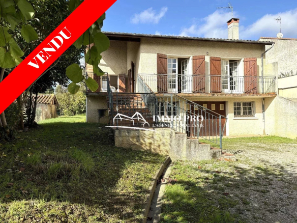 Maison proche commodités – Jardin & GRAND Garage