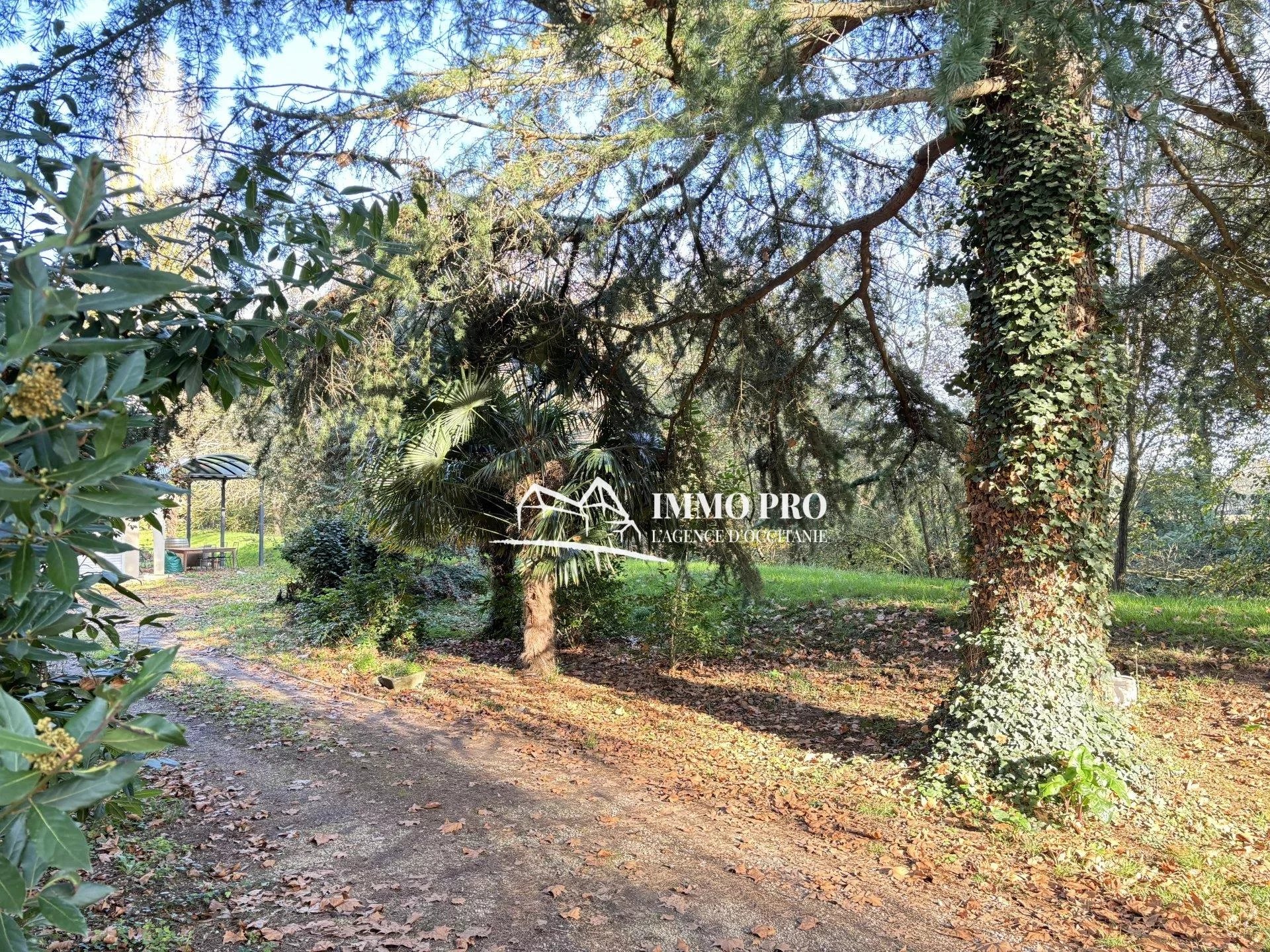 Proche Commodités – Maison – Jardin & Garage