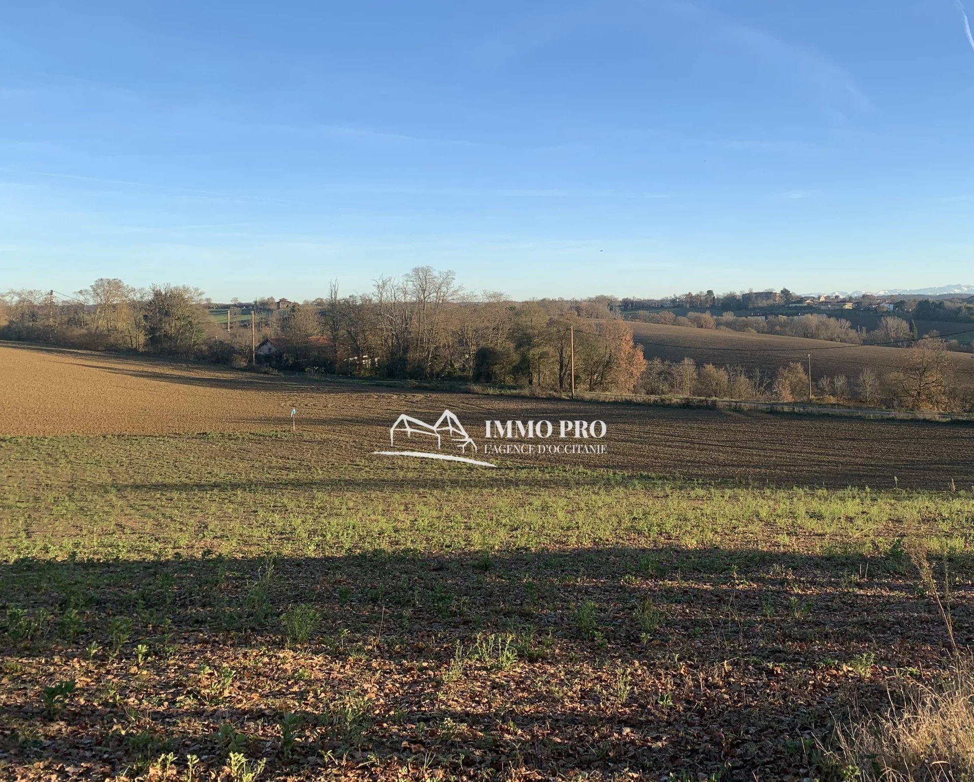 PLOT OF LAND – PYRENEES VIEW