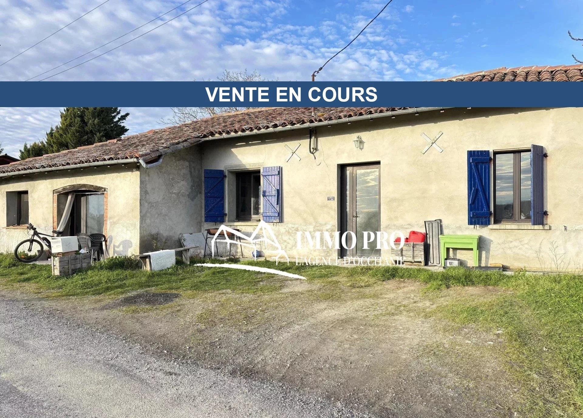 Country house with Pyrenees view