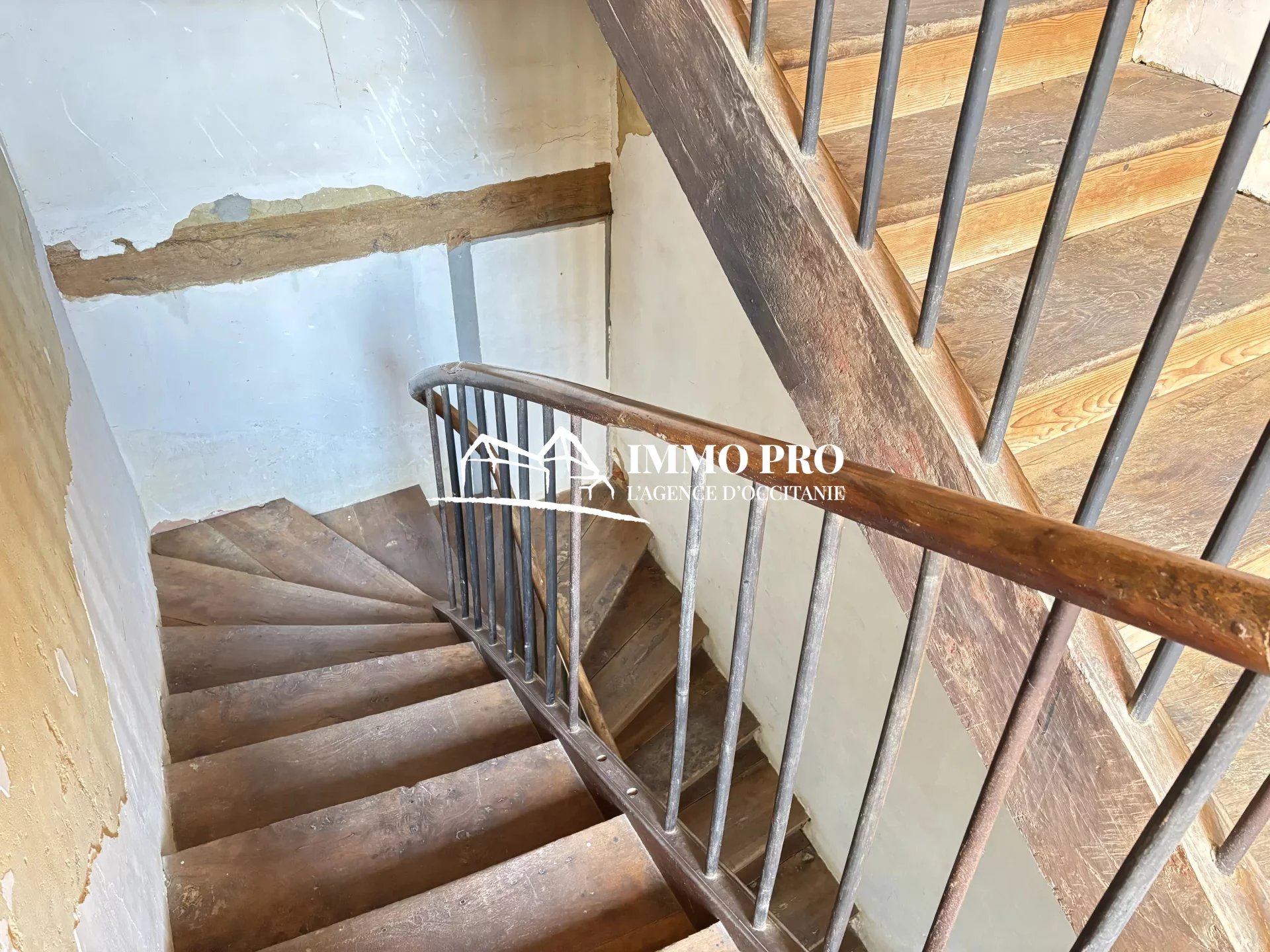 24cd2d121c01765c613a7a322b4d12e6_28799d1d49_1920-original-85186 Great potential – Village house to finish renovating