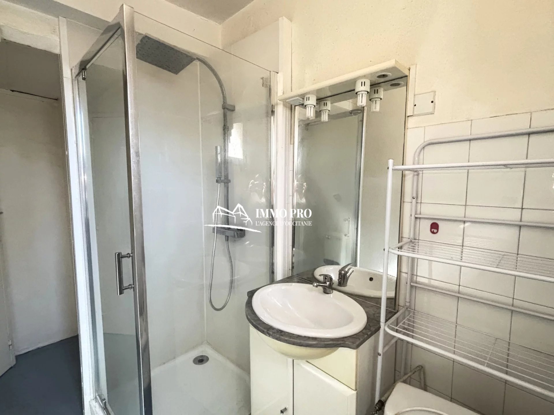 57de87c0bcae98d2c4f4e7420466781b_f095db83b6_1920-original-89381 Maison de ville – Proche commodités