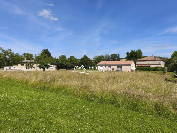 Isle en Dodon  Terrain constructible 1.138m²