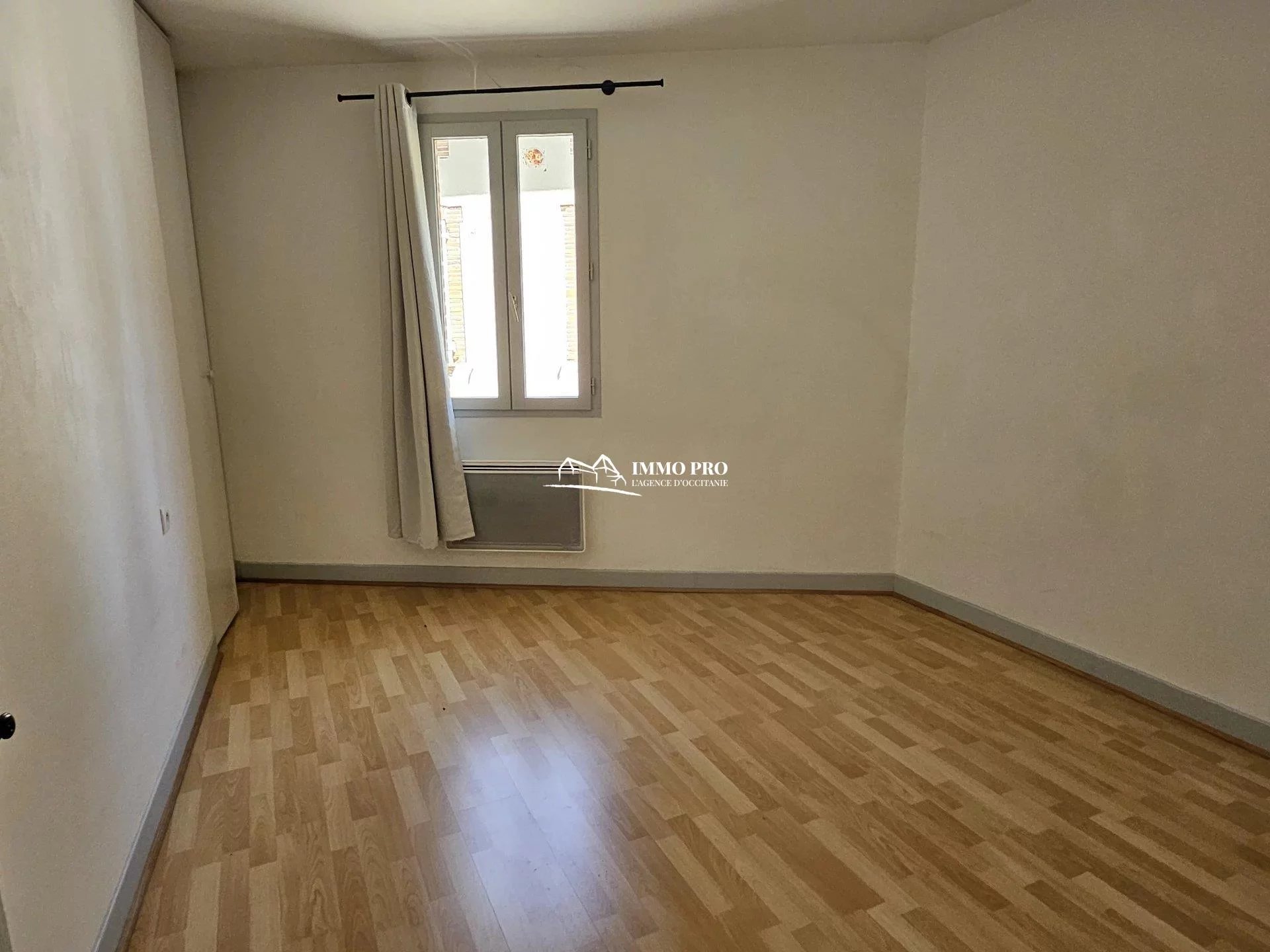 LOMBEZ    IMMEUBLE 2 appartements
