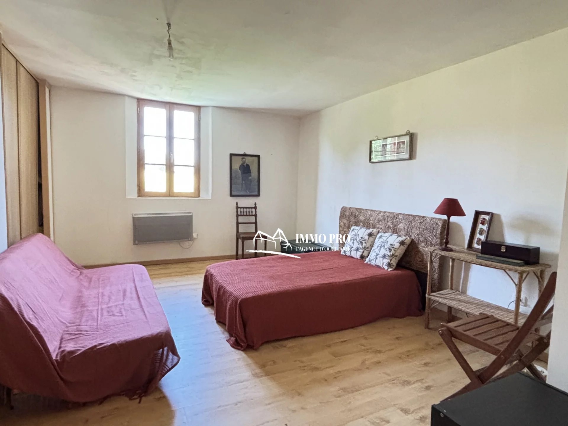Gimont – Country House with Charm & Outbuildings