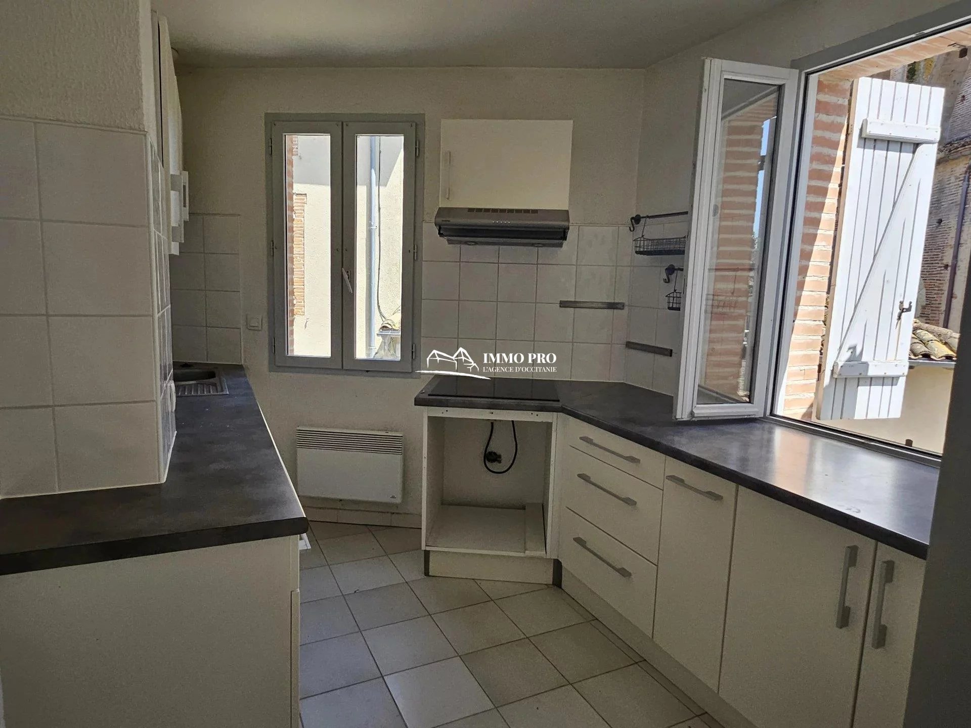 LOMBEZ    IMMEUBLE 2 appartements