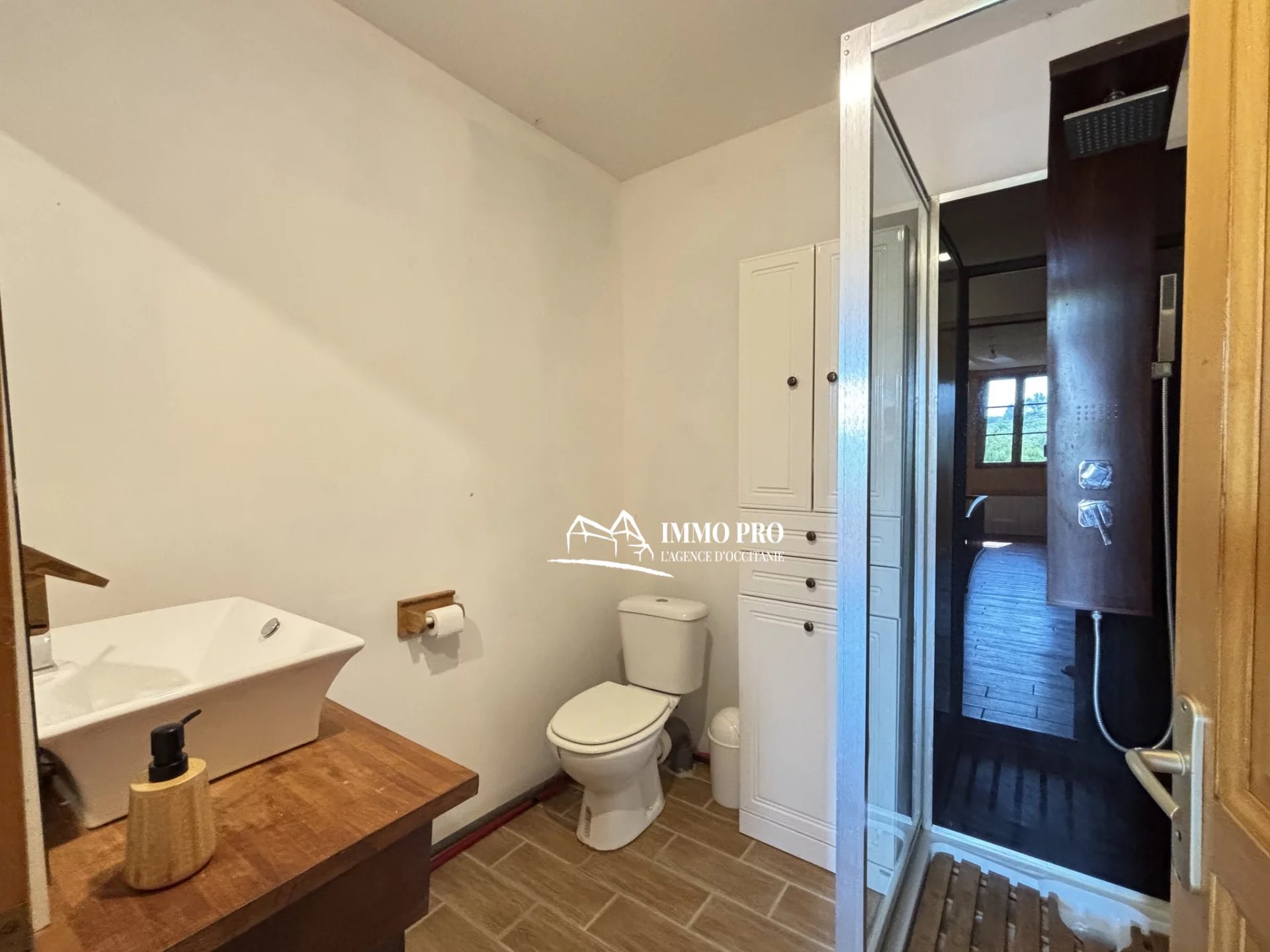 Gimont – Country House with Charm & Outbuildings