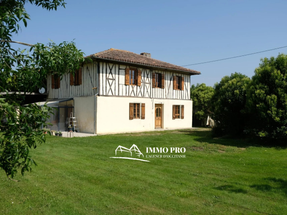 Gimont   Maison de campagne  avec Cachet & Dépendances