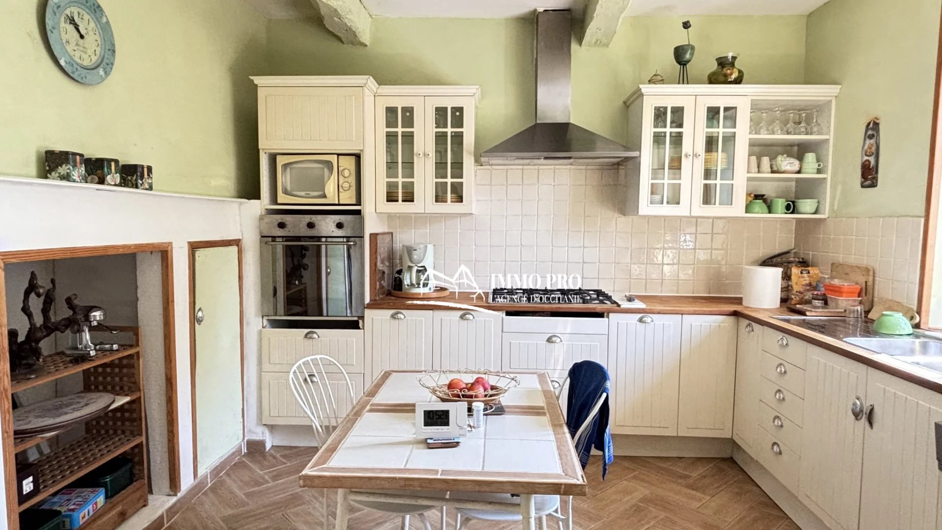 Gimont – Country House with Charm & Outbuildings
