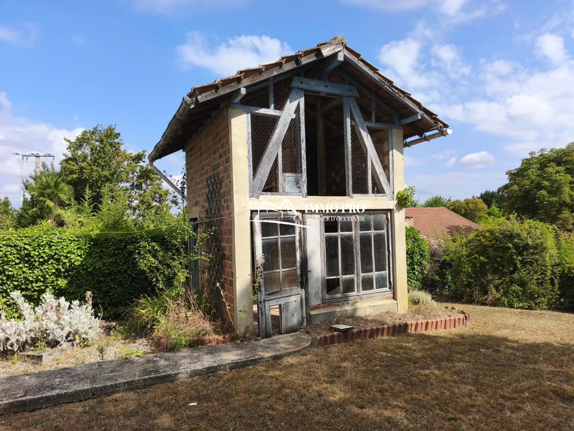 44a81a3282fdad8045bd4ad76f4fb919_c55a3500e8_1920-original-85440 ISLE-EN-DODON – House with Garden