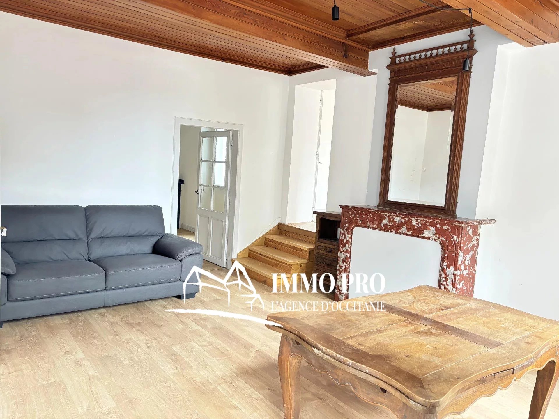 CENTRE VILLE – 2 APPARTEMENTS + 1 LOCAL COMMERCIAL