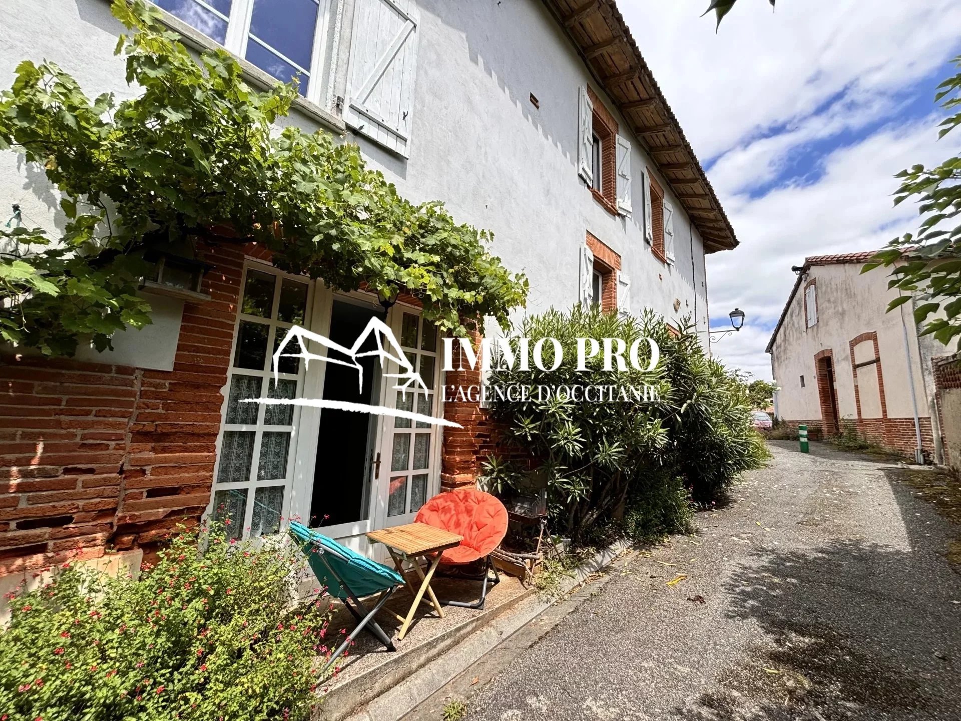 576c51fe9bb5430c058ec3c3895f0d2a_53ed54a423_1920-original-85541 SAINT-LYS – Charming & Authentic Village House
