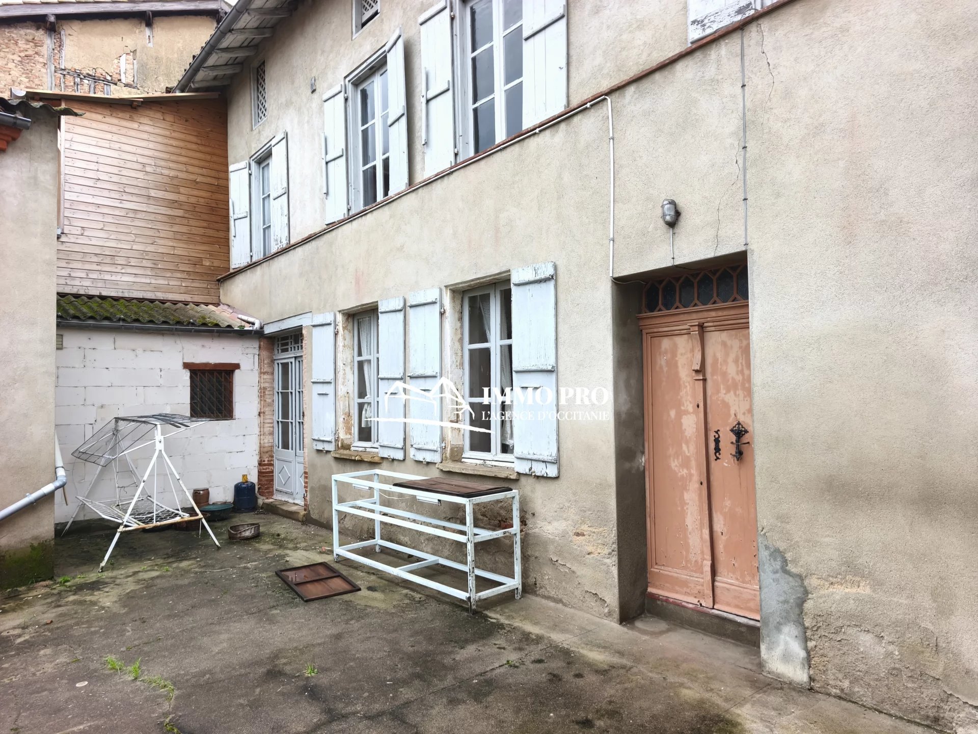 8ab8fc4c9d3596f7ef0744bed0e6f13e_6bf82affcc_1920-original-76415 L’ISLE-EN-DODON Maison + Locaux commerciaux & Garages