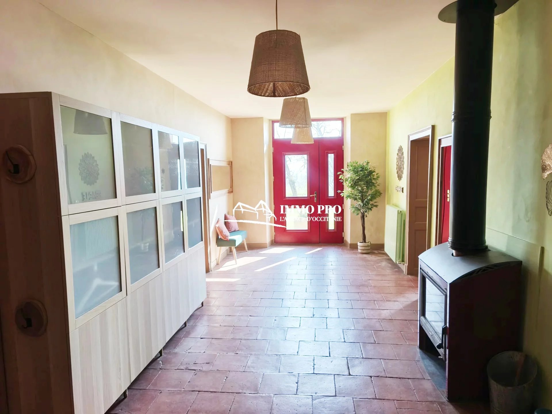 SOUTH-WEST of FRANCE  Superb setting   Elegant Manor House  4HA + OPTION on 32HA