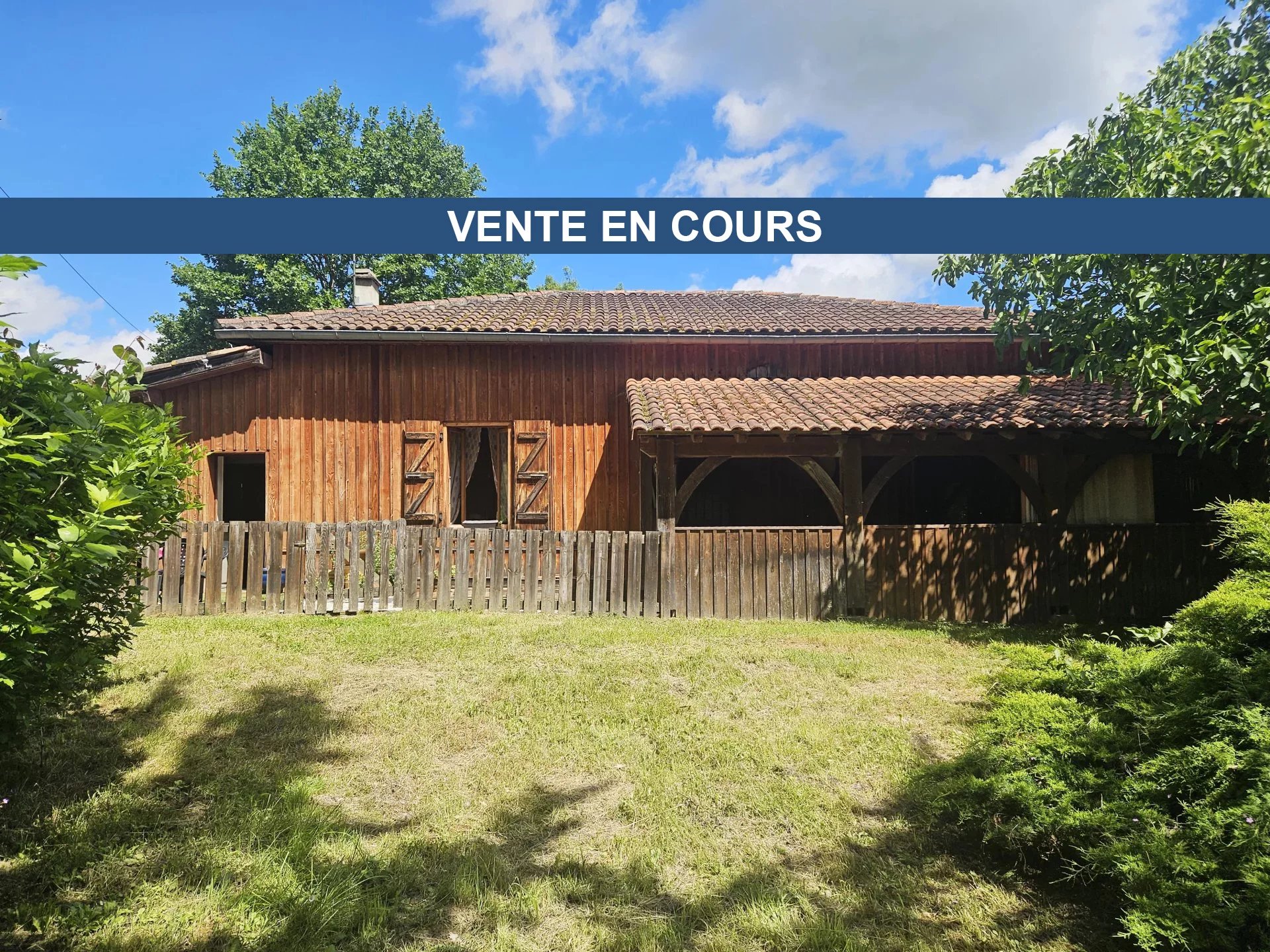 SAMATAN  Maison de campagne à rafraîchir