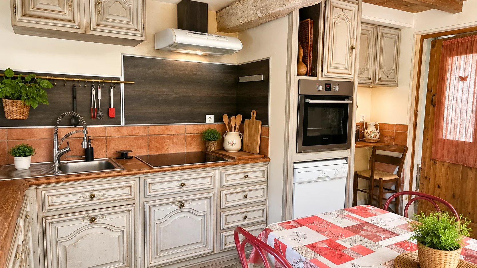 ee8521002749d2c74036d325b3951a4a_043b7a4aaa_1672-original-76338 SAMATAN – Country House in Need of Updating