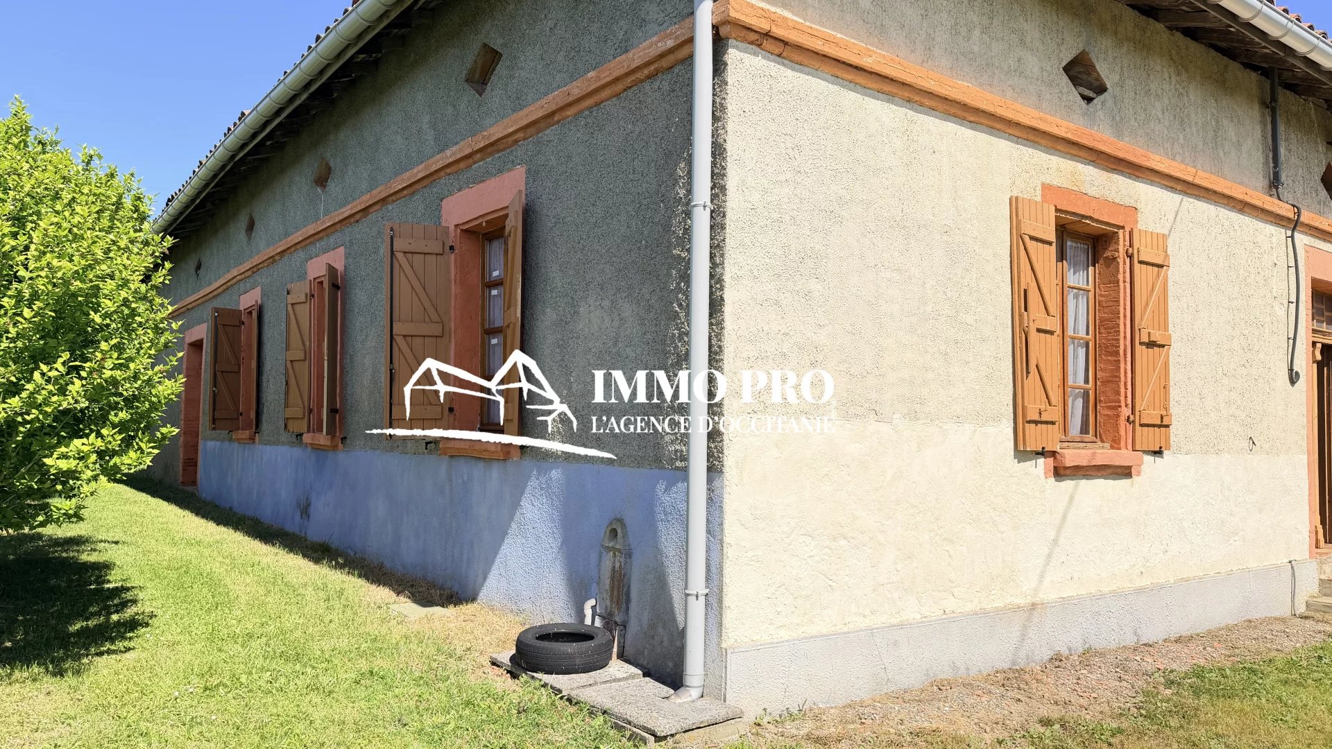 SAMATAN – Great Potential: Country House with Outbuildings