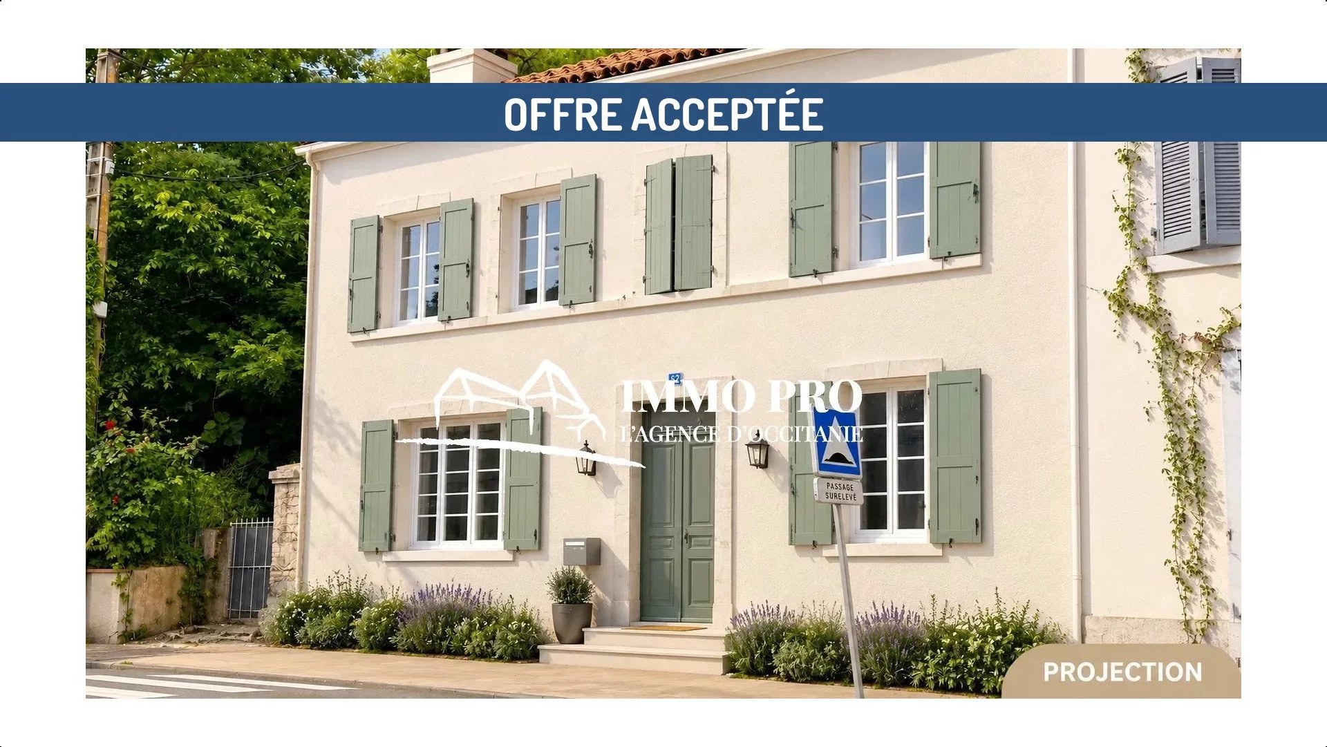 Maison de ville avec jardinet et petite terrasse