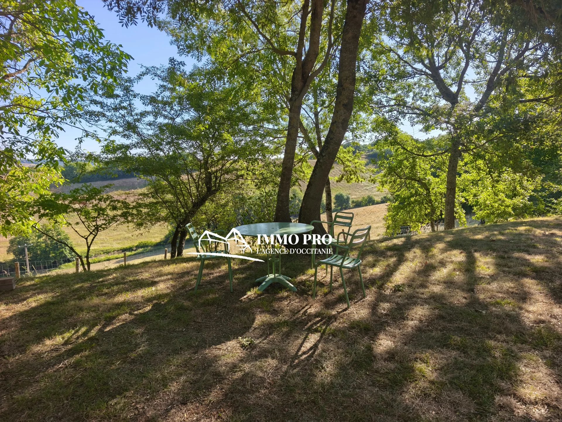 Le Fousseret   Maison ancienne rénovée AU CALME