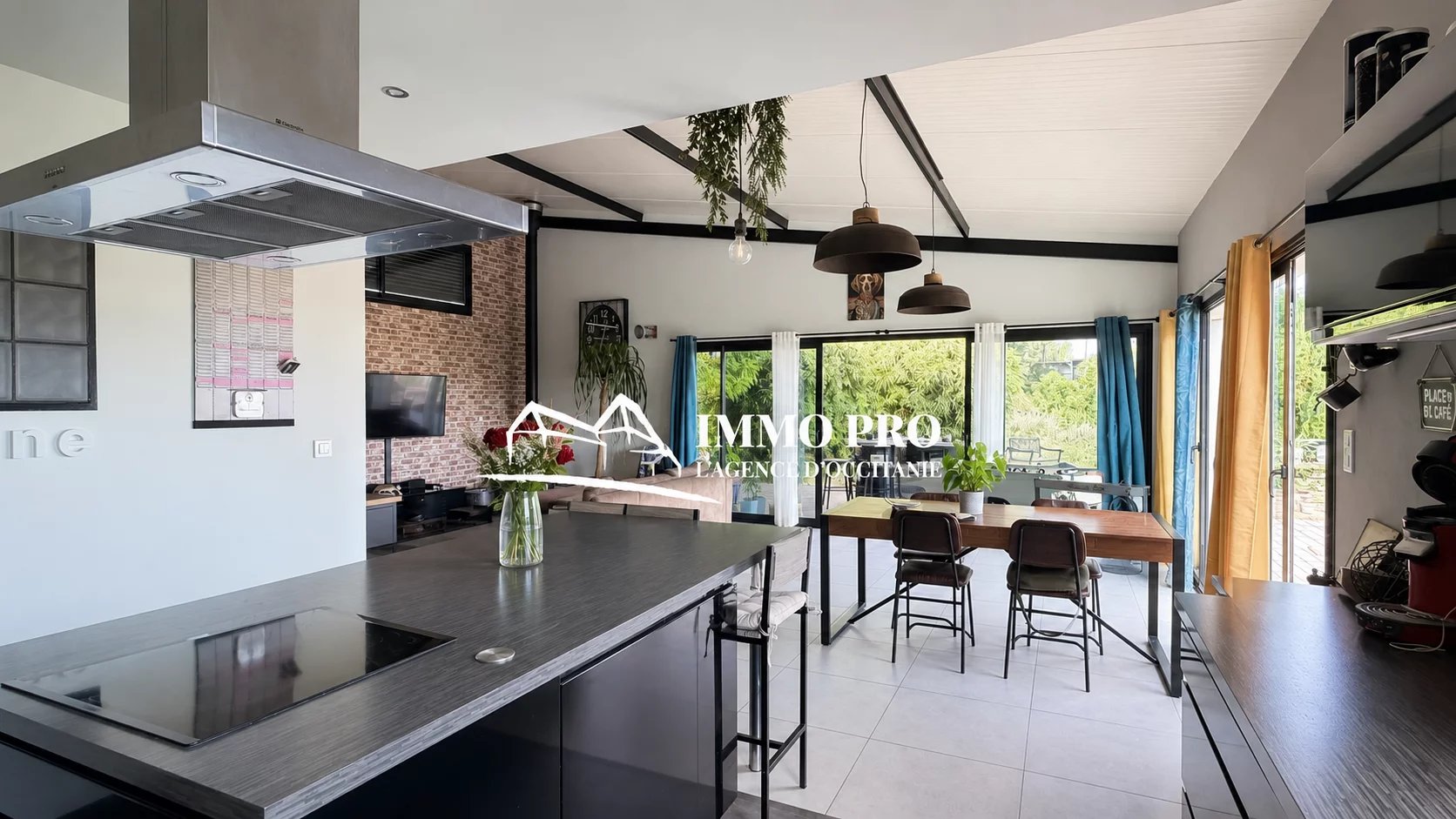 SAMATAN   Villa in the countryside