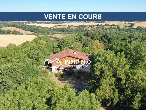 LE FOUSSERET – Renovated Period House in a Peaceful Setting