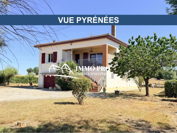 Samatan  Maison de campagne proche de la ville