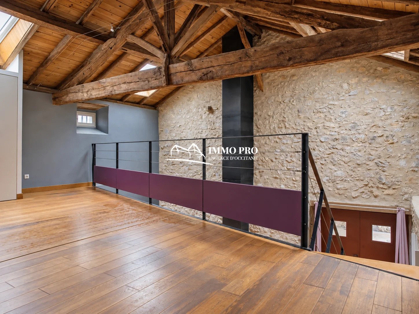 SOUTH-WEST of FRANCE  CHATEAU & INDEPENDENT HOUSE on 2.3HA