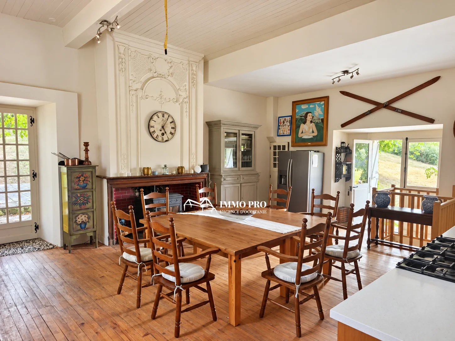 SOUTH-WEST of FRANCE  CHATEAU & INDEPENDENT HOUSE on 2.3HA
