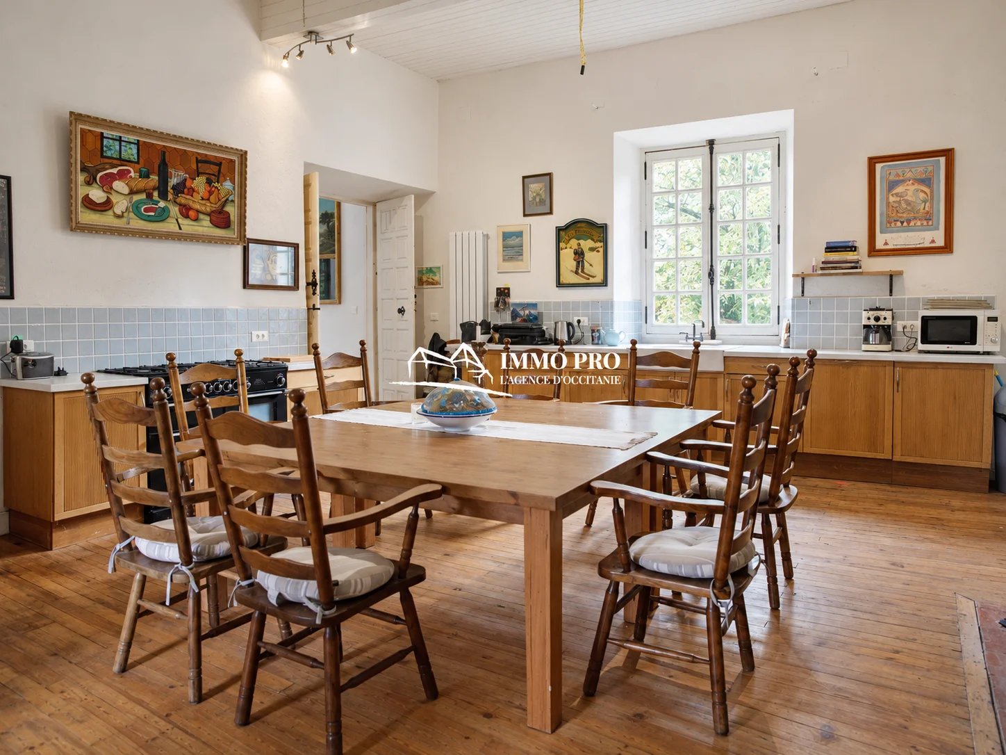 SOUTH-WEST of FRANCE  CHATEAU & INDEPENDENT HOUSE on 2.3HA