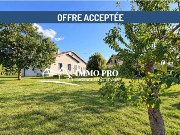 l’Isle Jourdain  Cadre privilégié   Maison de campagne – Vue Pyrénées