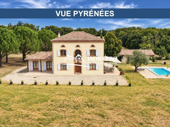 Samatan/Lombez  JOLIE Villa et sa VUE PYRENEES