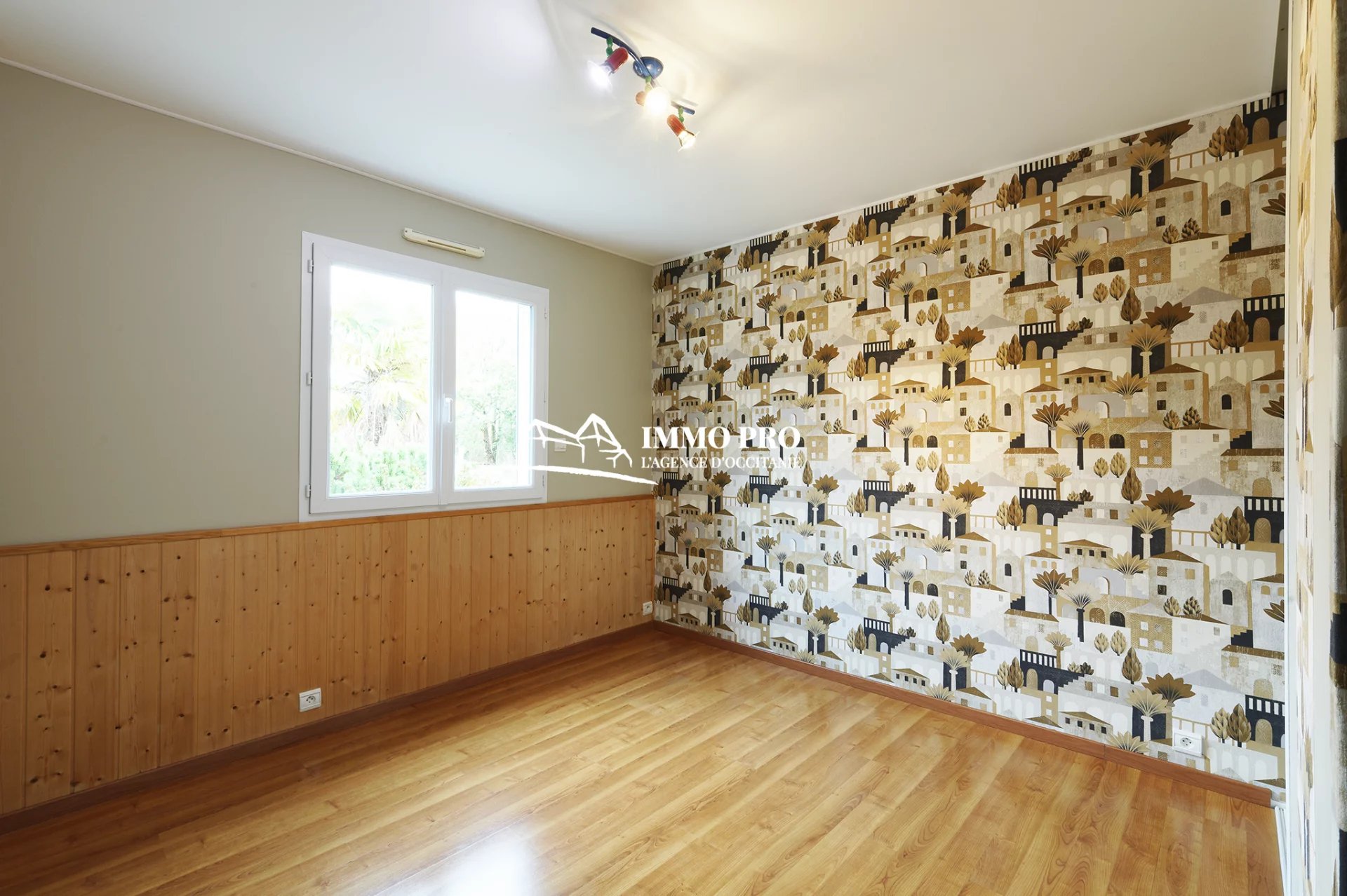 LE FOUSSERET   Villa de 2001 sur 1.4 hectare