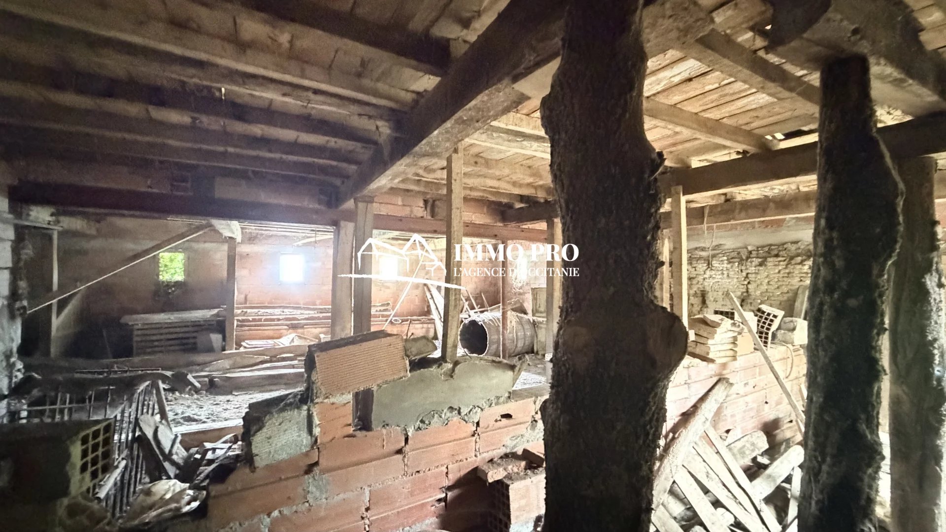 Samatan    Ferme Gasconne & Grange sur 2,8HA