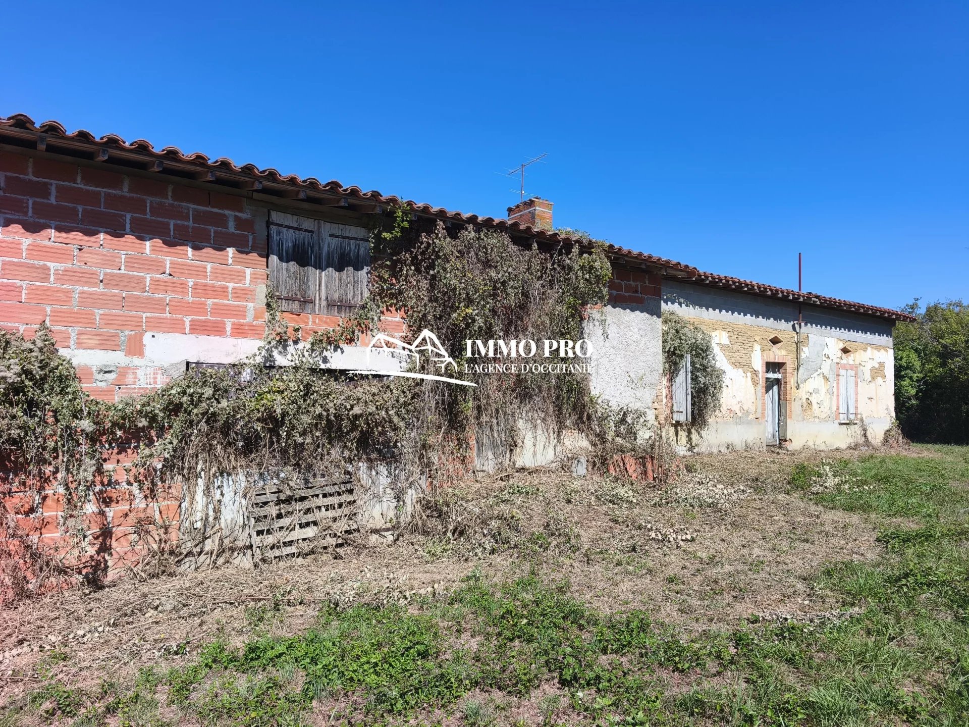 Samatan    Ferme Gasconne & Grange sur 2,8HA